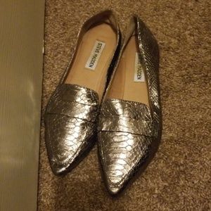 Steve madden Erosion flats